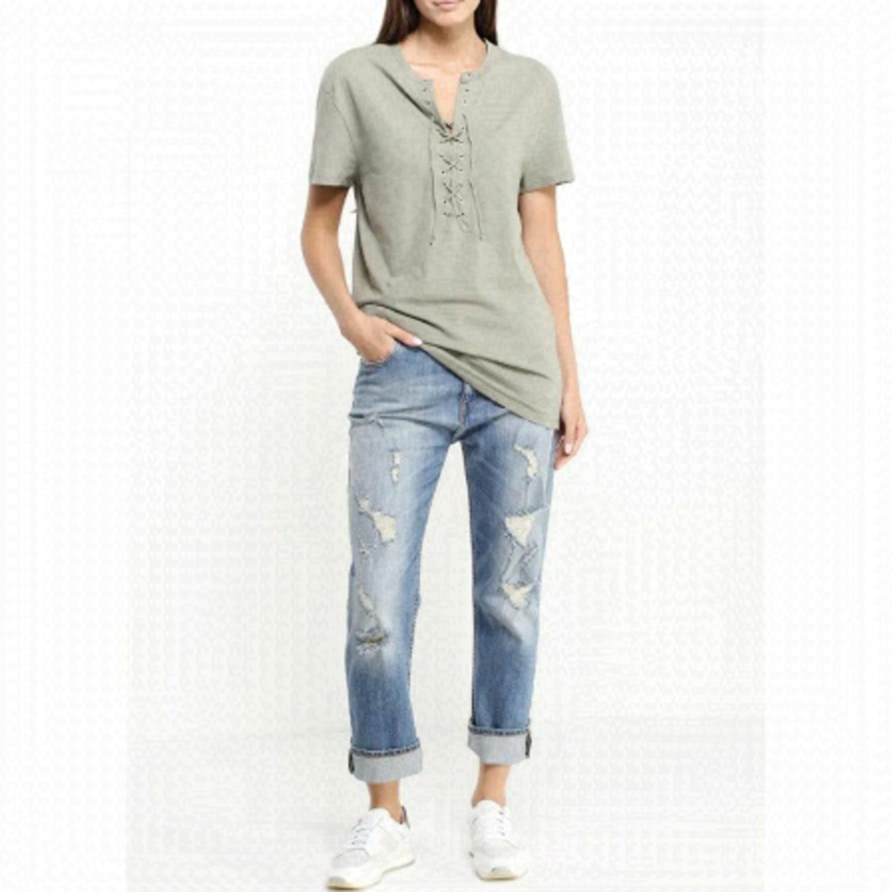 [REVOLVE] ZOE Karssen | Black Lace-Up Tee